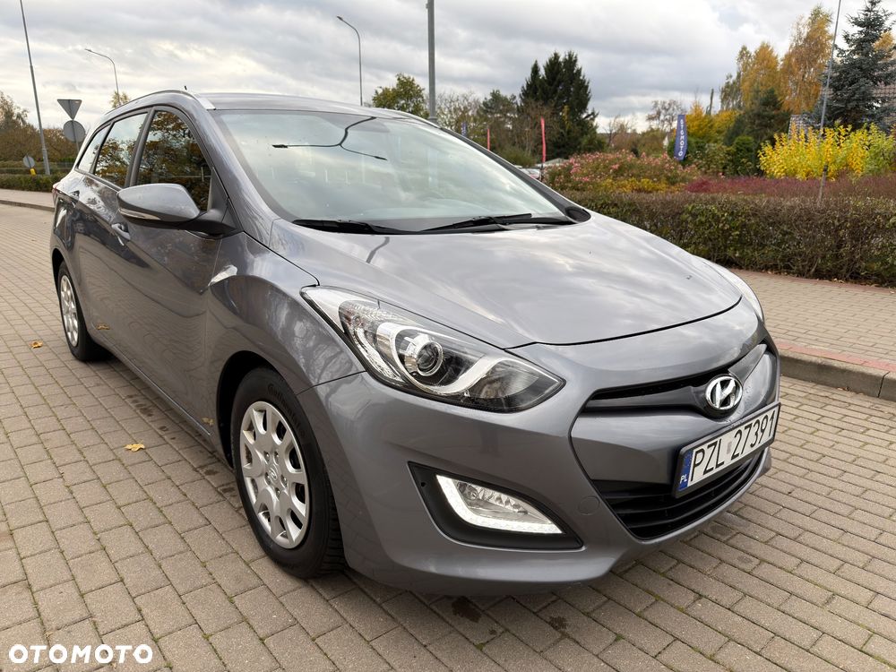 Hyundai i30 1.4 CRDi Premium - 14