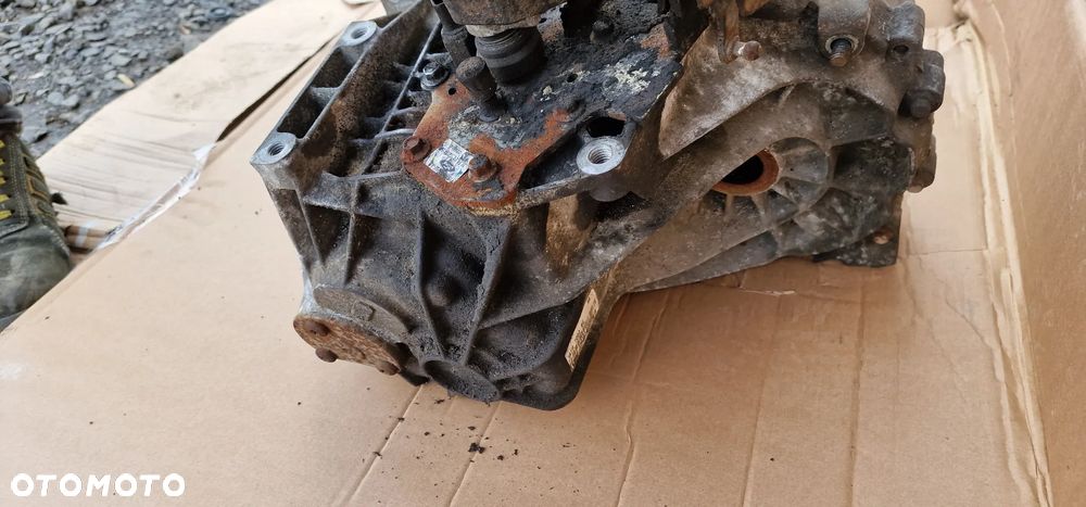 Skrzynia biegów manualna Ford Mondeo MK3 2.0 16V 1S7R7002BC - 7