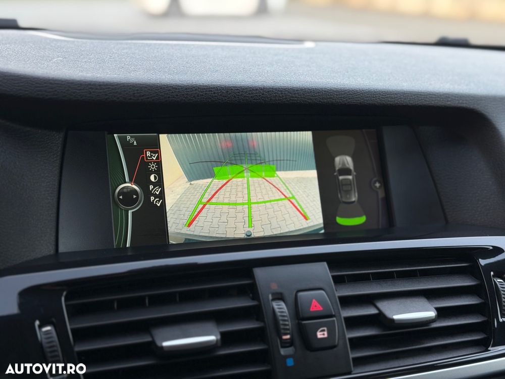 BMW X3 xDrive20d Aut. - 34