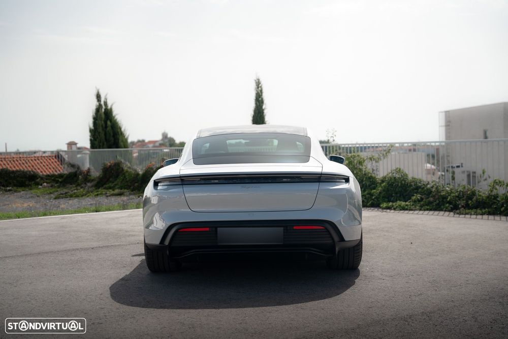 Porsche Taycan 2025 photo 4