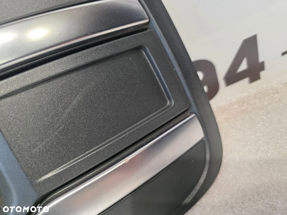 AUDI Q7 4M0 II 14- LEWA KRATKA BOCZNA ZDERZAKA PRZEDNIEGO PRZÓD NR 4M0807681S NR AUKCJI KB12 - 6