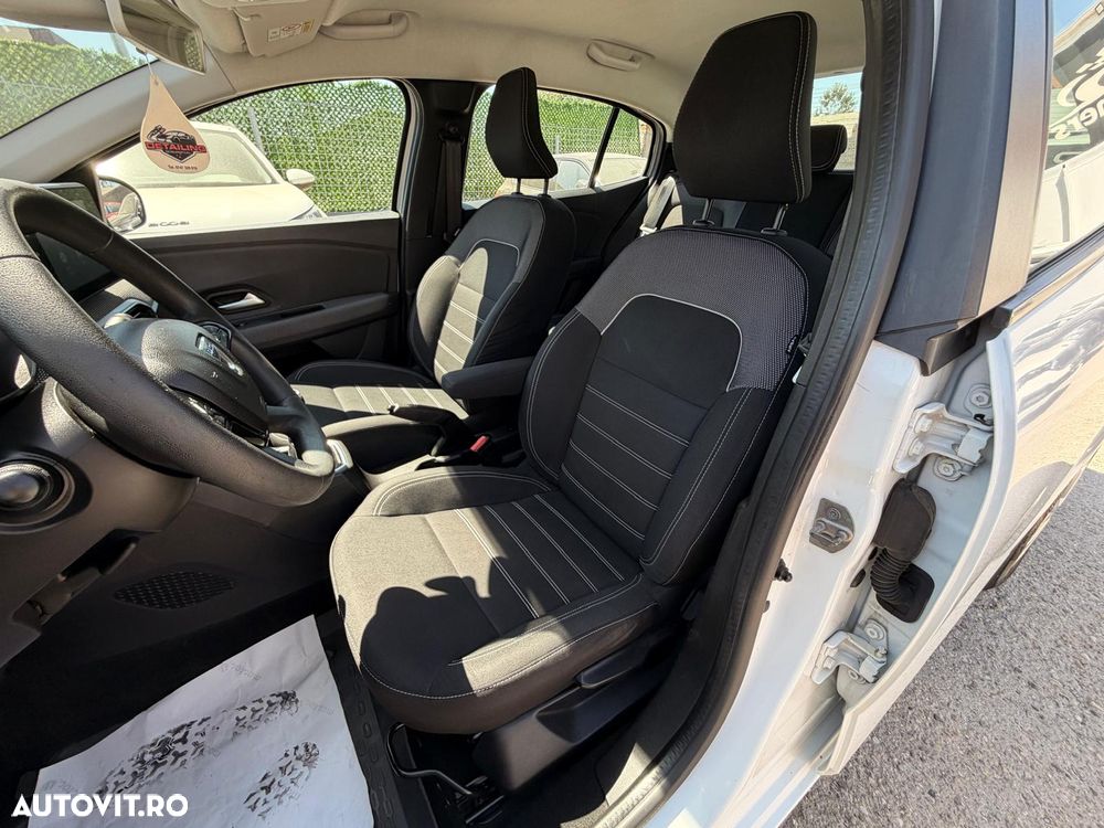 Dacia Logan TCe 90 MT6 Comfort - 15