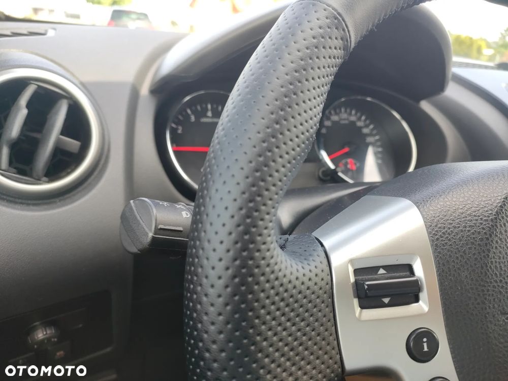 Nissan Qashqai 1.6 Visia - 11
