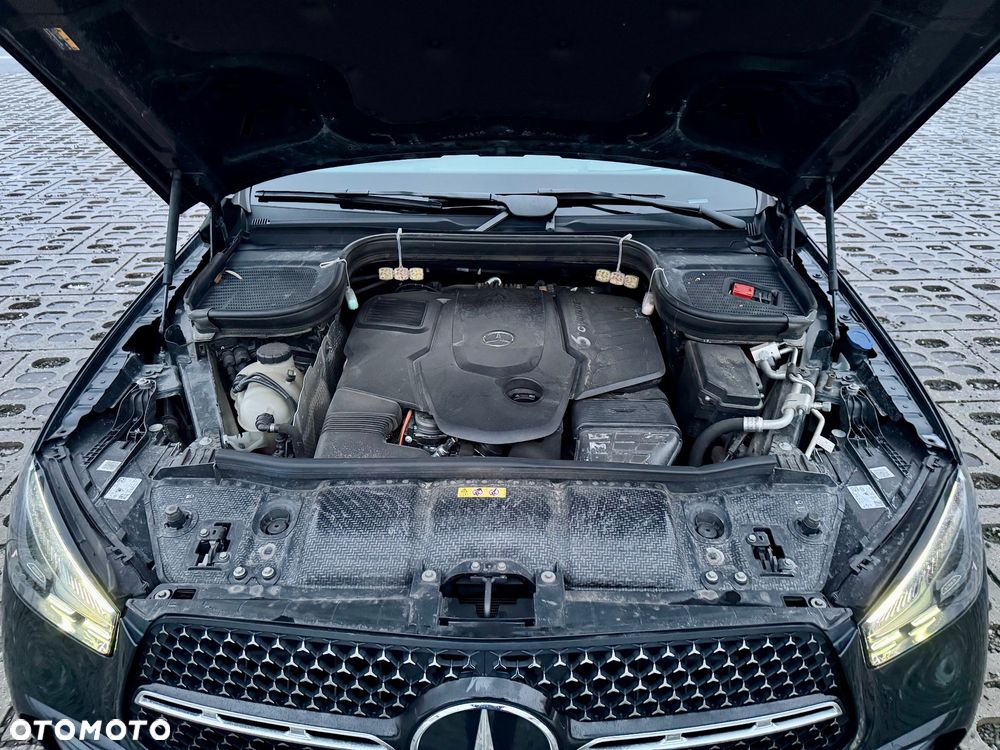 Mercedes-Benz GLE - 37