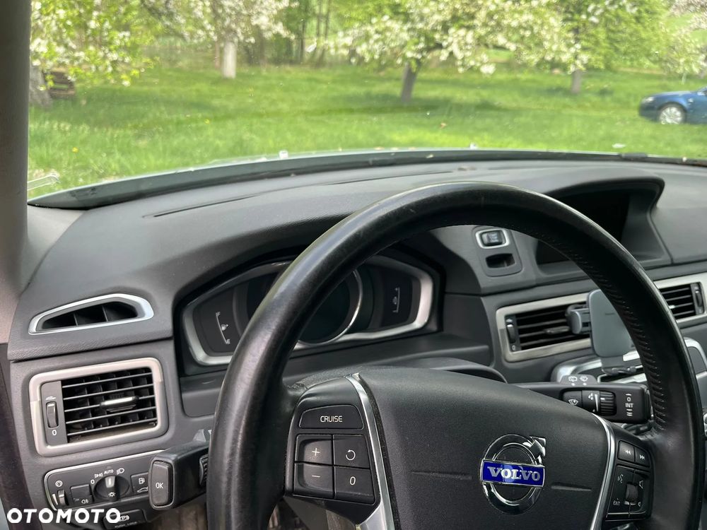 Volvo XC 70 D5 AWD Summum - 2