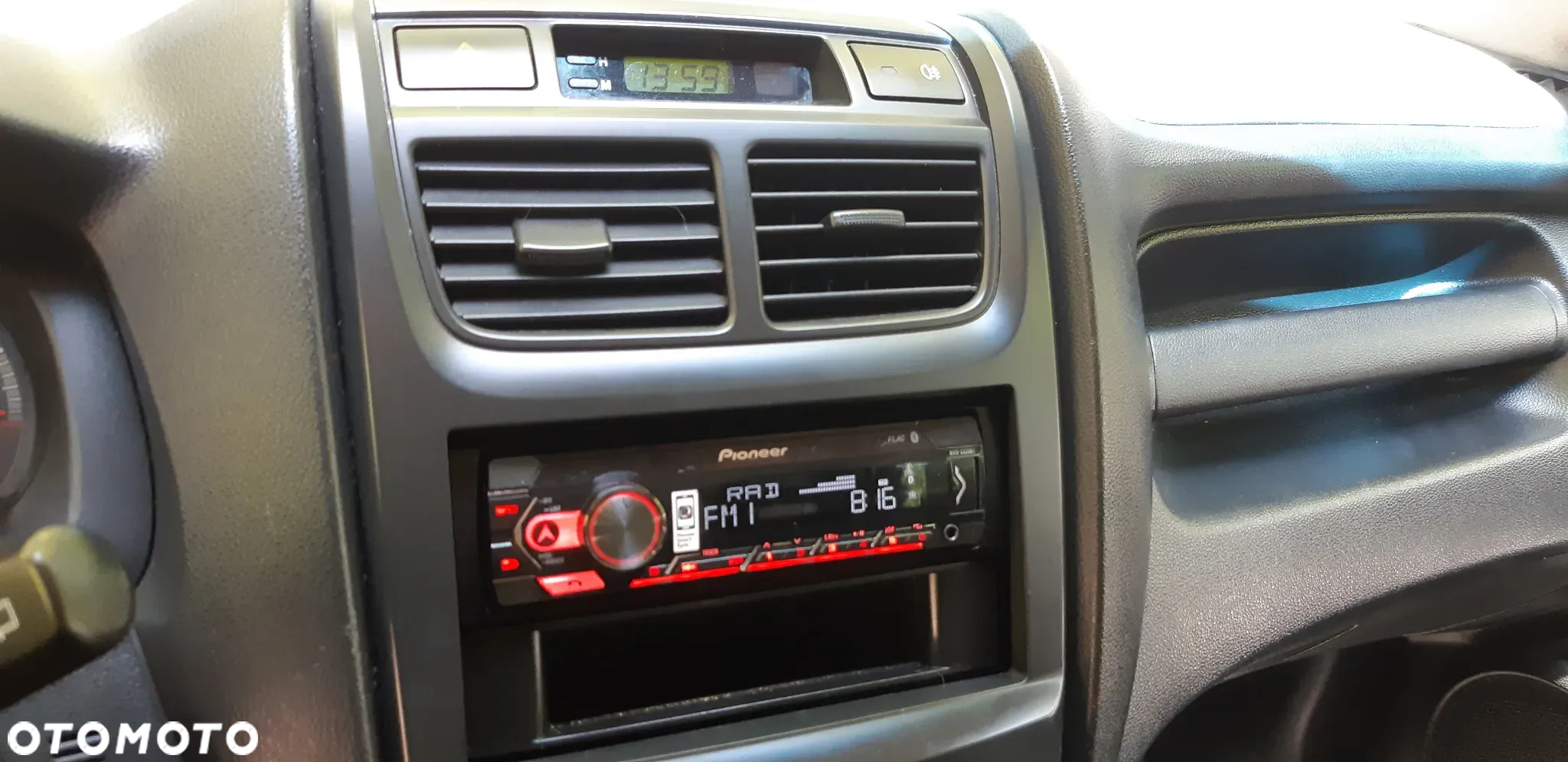 Kia Sportage 2.0 Expedition 2WD - 14