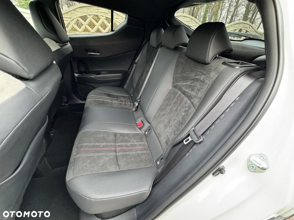 Toyota C-HR 2.0 Hybrid GR Sport - 23