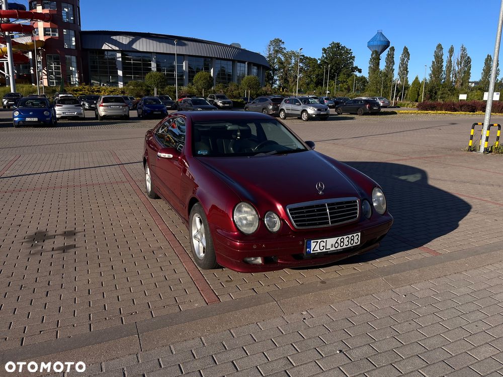 Mercedes-Benz CLK - 1