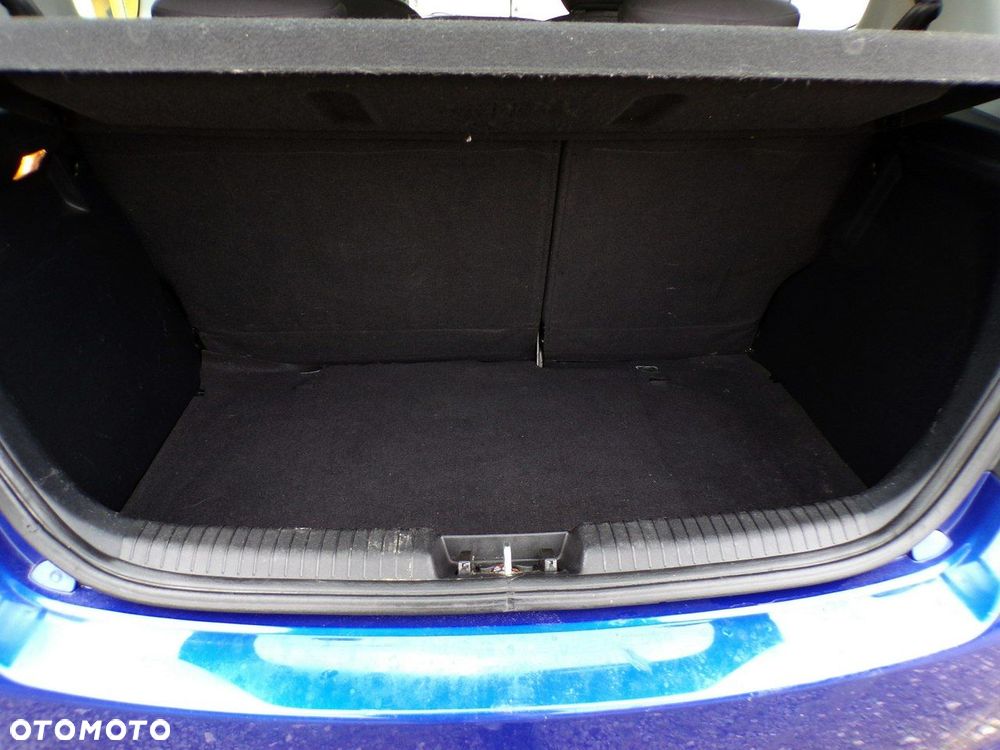 Hyundai i20 - 22
