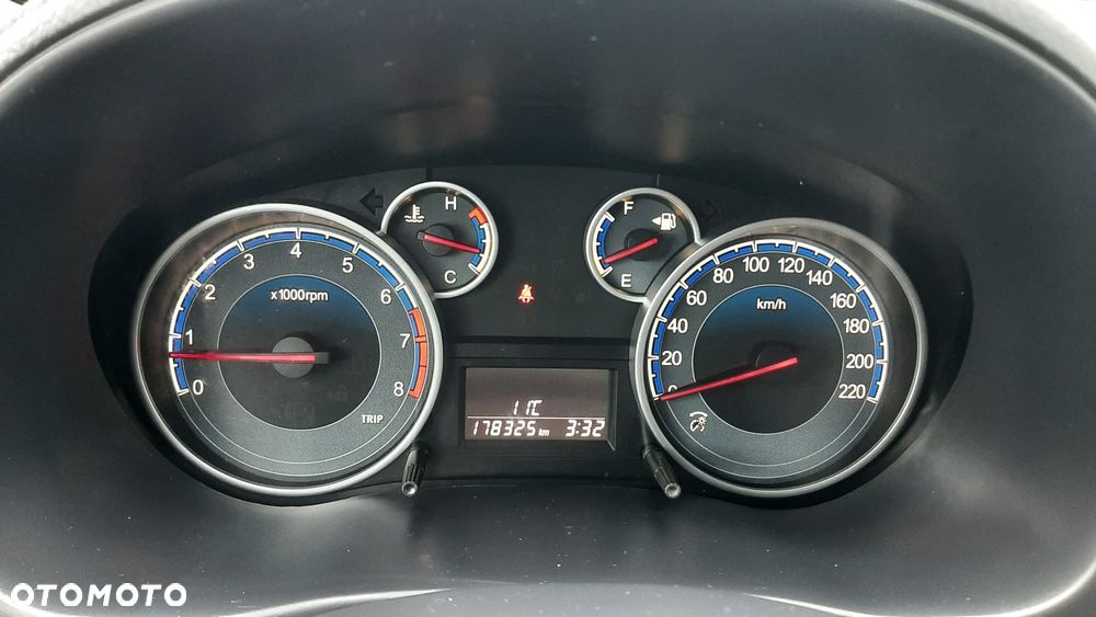 Suzuki SX4 1.6 VVT 4x2 City - 12