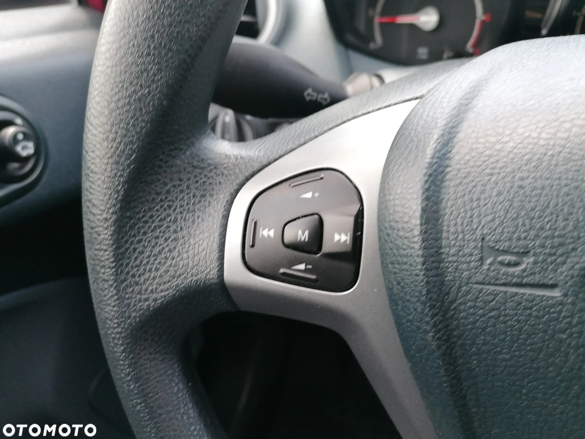 Ford Fiesta 1.25 Trend - 16