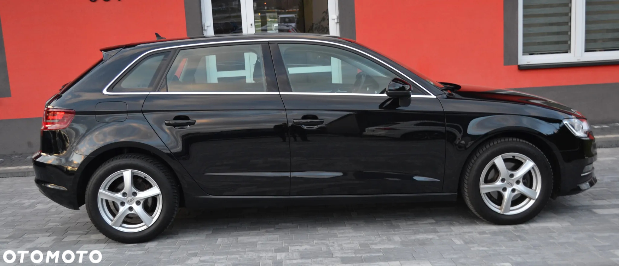Audi A3 1.6 TDI Sportback (clean diesel) Attraction - 21