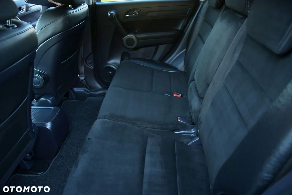Honda CR-V 2.0i-VTEC 4WD Executive - 24