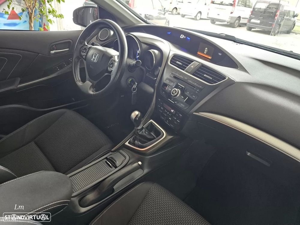 Honda Civic Tourer 1.6 i-DTEC Sport - 10