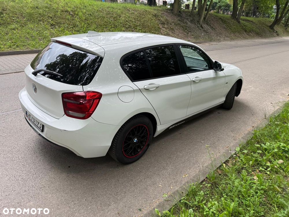 BMW Seria 1 118i Sport Line - 9
