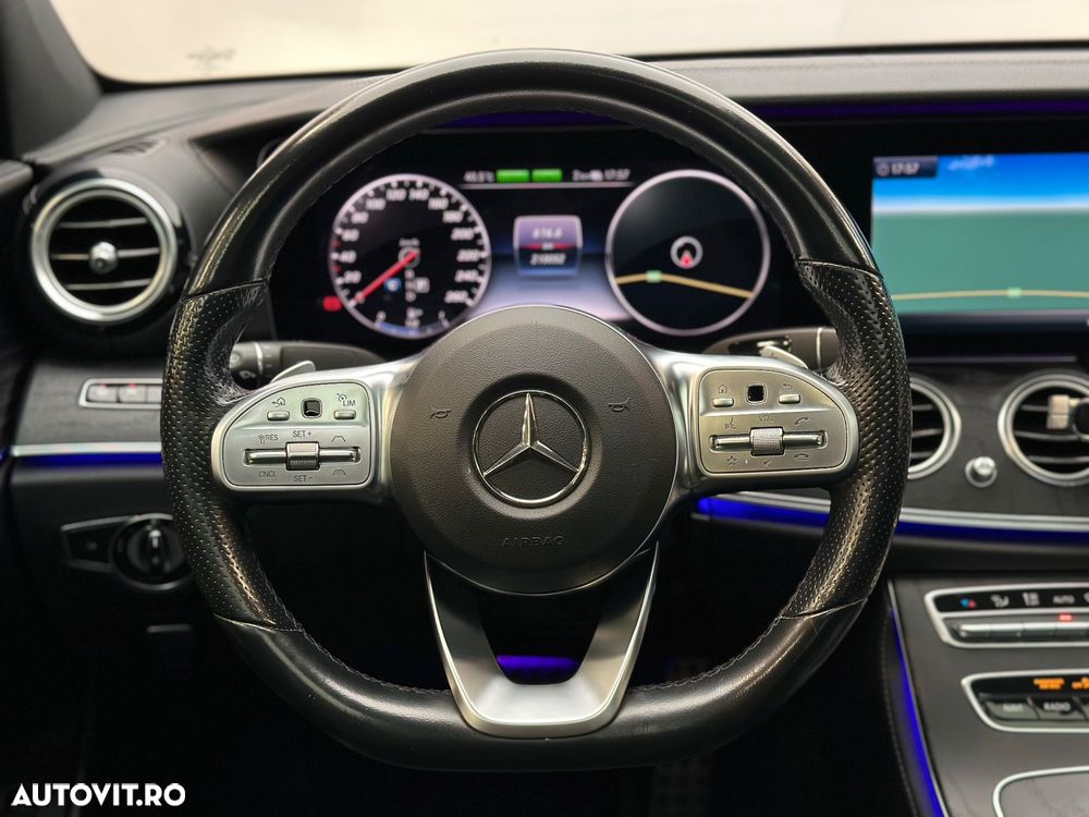 Mercedes-Benz E 300 de 9G-TRONIC AMG Line - 10