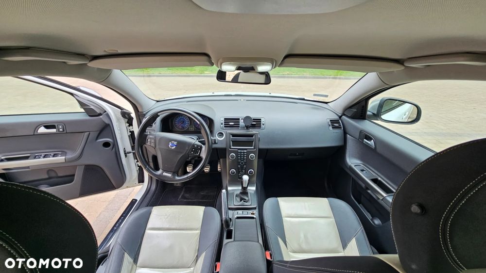 Volvo V50 D2 Kinetic - 22