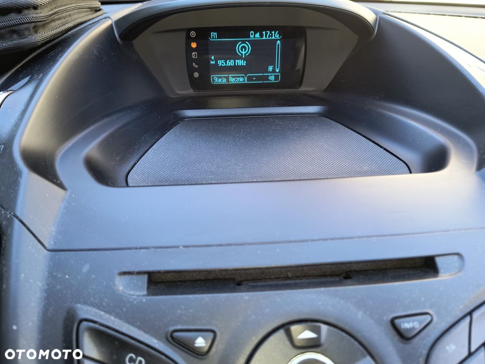 Ford Kuga 2.0 TDCi FWD Trend - 4