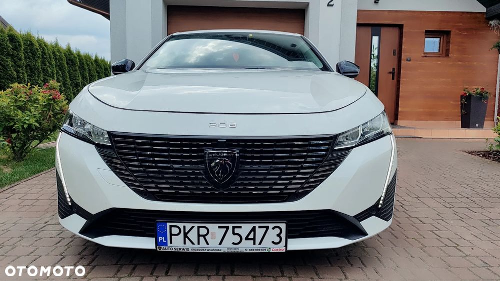 Peugeot 308 1.6 Hybrid PHEV Allure EAT8 - 3