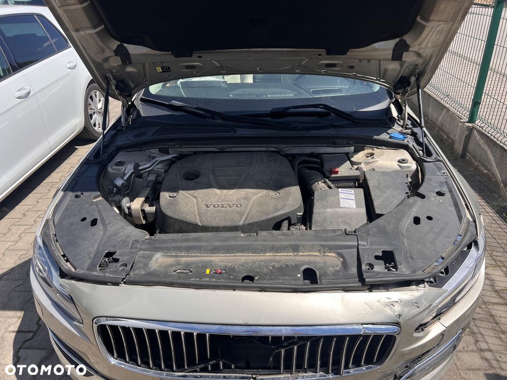 Volvo V90 D4 Inscription - 36