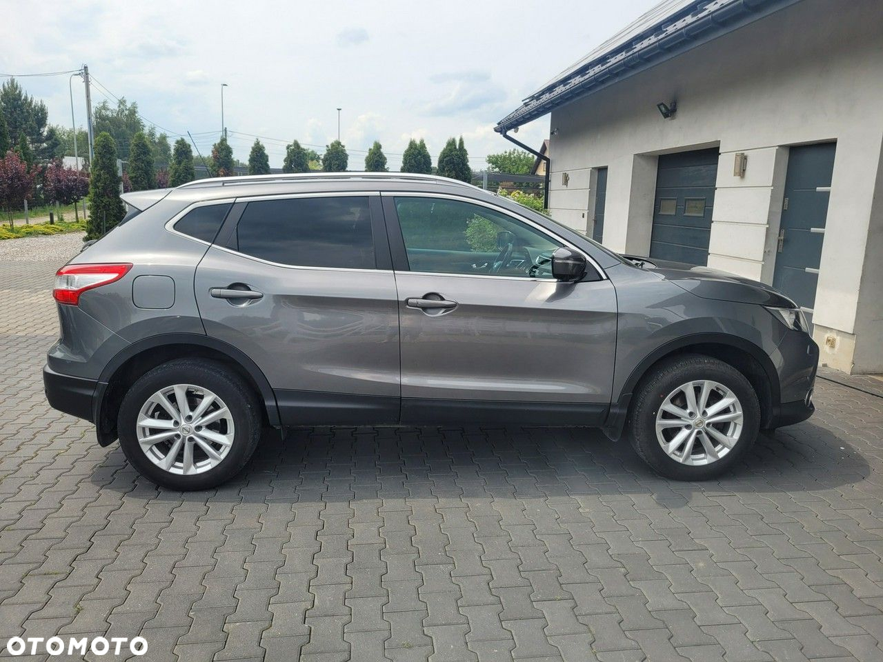 Nissan Qashqai - 4
