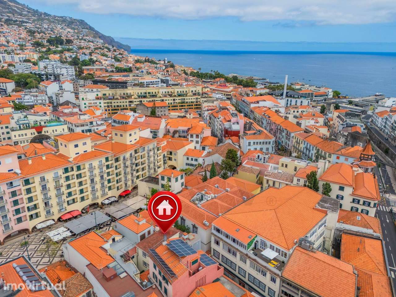 Prédio no centro da cidade | Rua da Figueira Preta - Grande imagem: 2/35