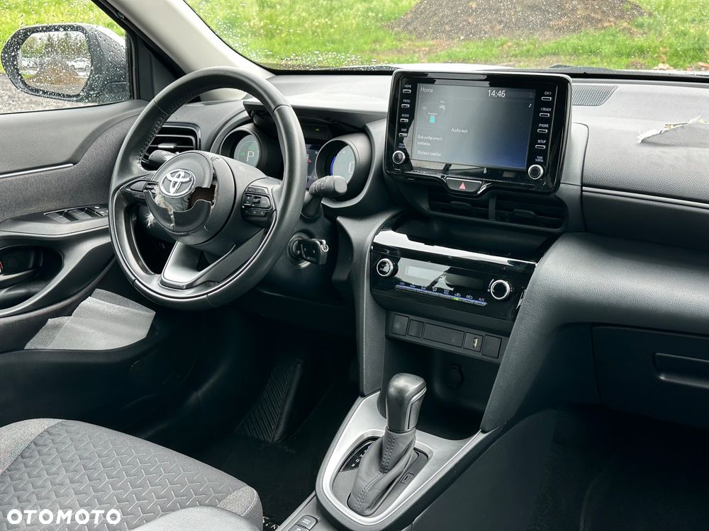 Toyota Yaris Cross - 24