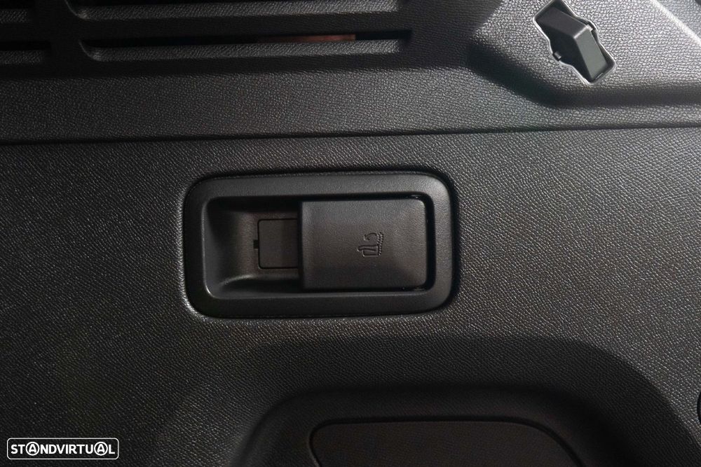 Peugeot 3008 1.6 Hybrid Allure Pack e-EAT8 - 14