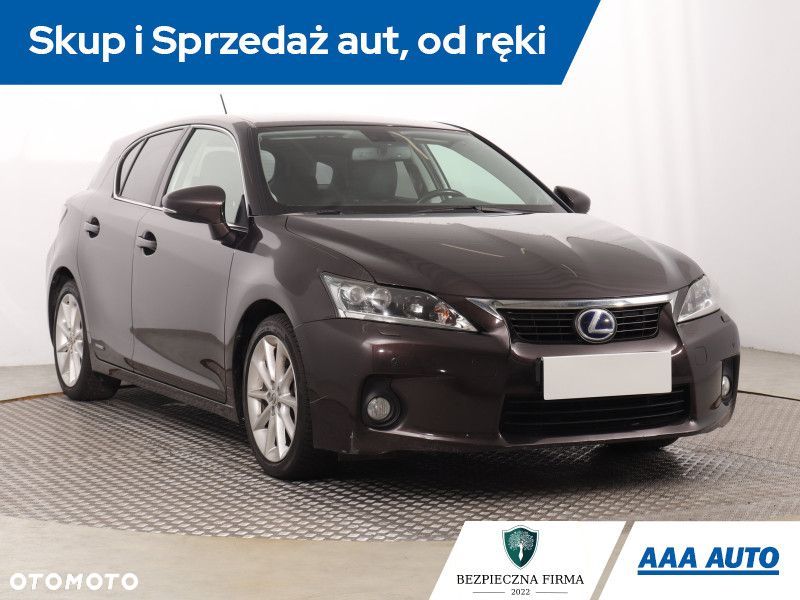 Lexus CT - 2