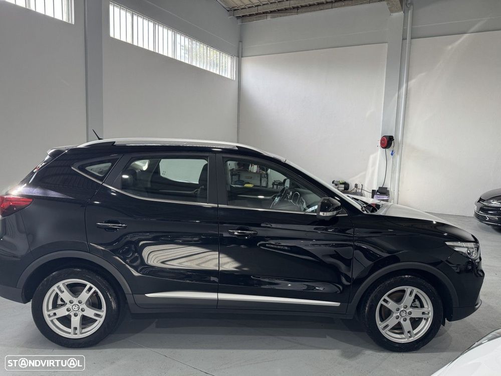 MG ZS EV 72.6 kWh Luxury - 4