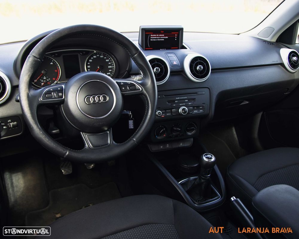 Audi A1 Sportback 1.6 TDI S-line - 19