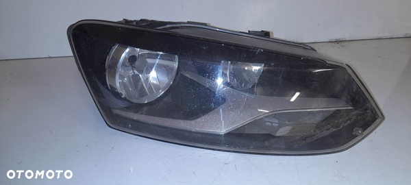 Lampa prawa VW Polo 6R1 941 008 E europa