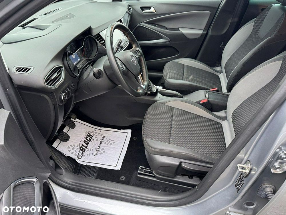 Opel Crossland X - 12
