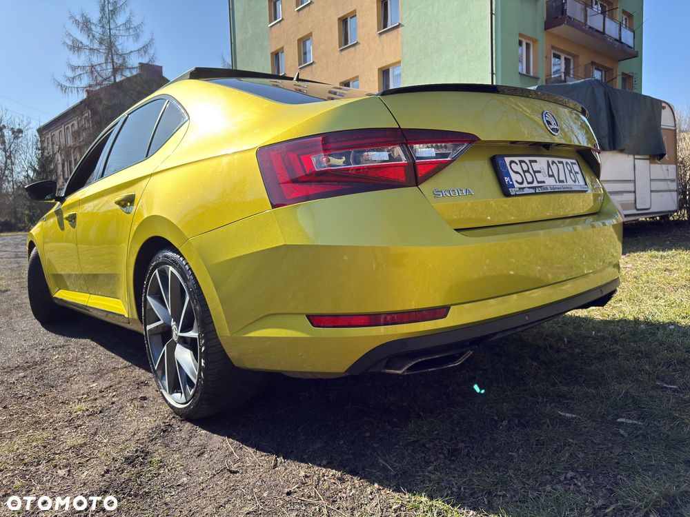 Skoda Superb 2.0 TSI 4x4 Sportline DSG - 11