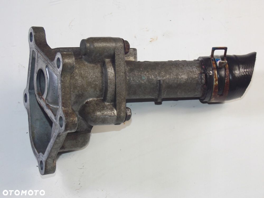 obudowa termostatu nissan navara d22 2.5 di - 3