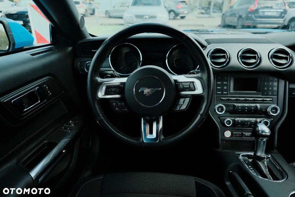 Ford Mustang 3.7 V6 - 10