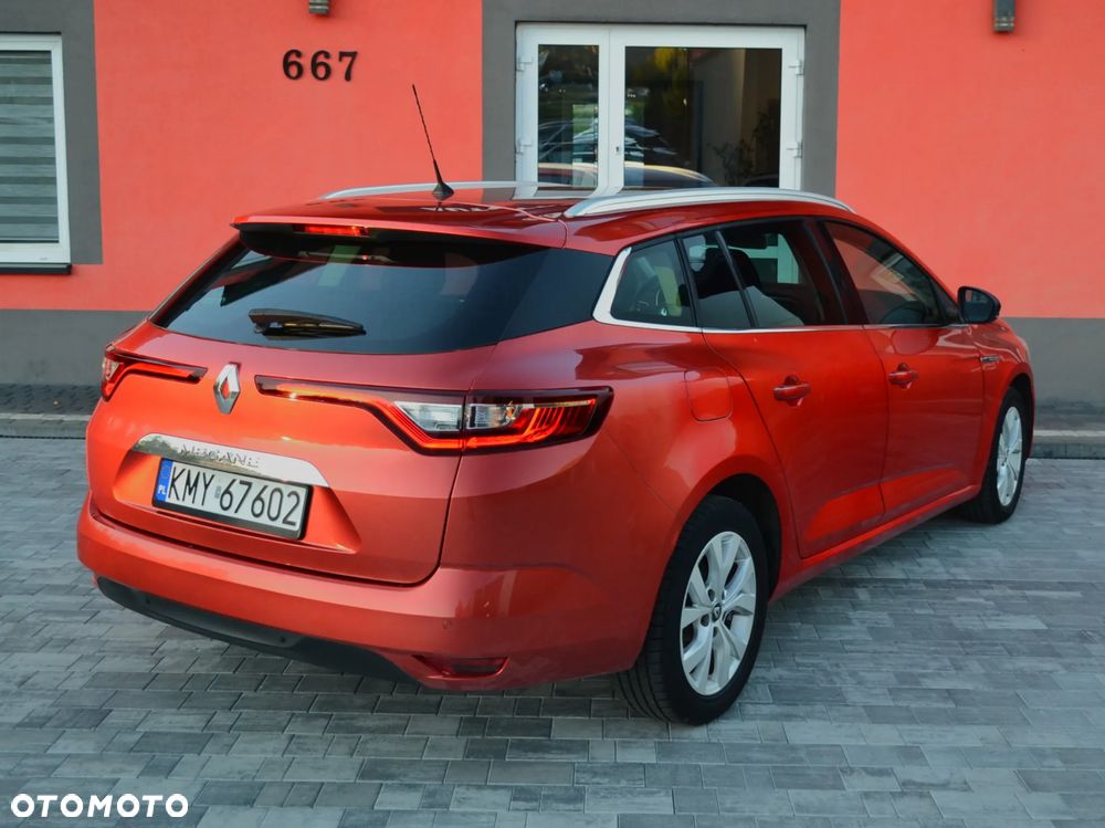 Renault Megane 2018 photo 3