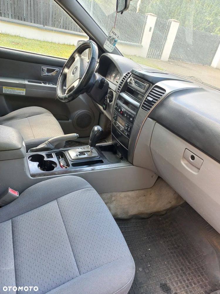 Kia Sorento 2.5 CRDi (lea) - 9