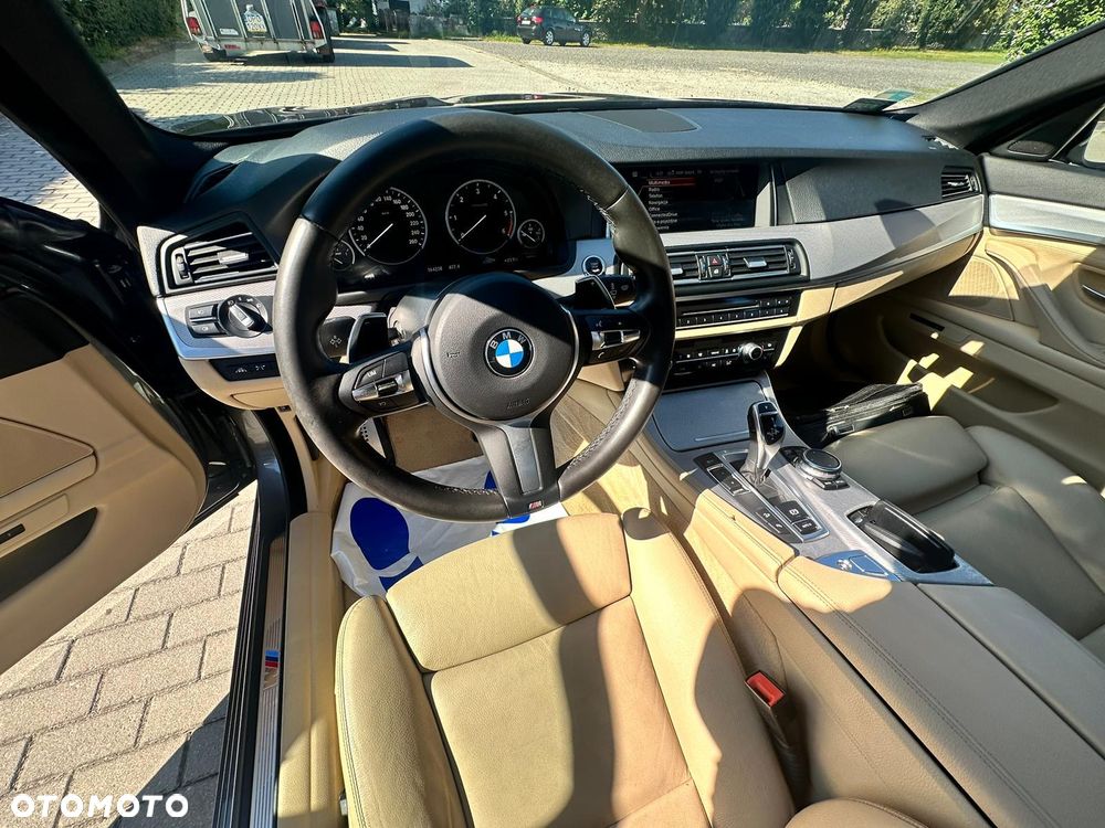 BMW Seria 5 530d xDrive - 27