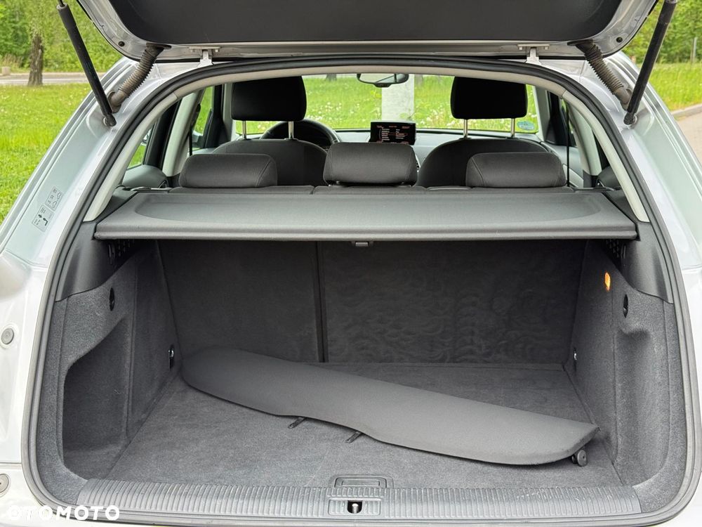 Audi Q3 2.0 TDI Edycja Specjalna - 9