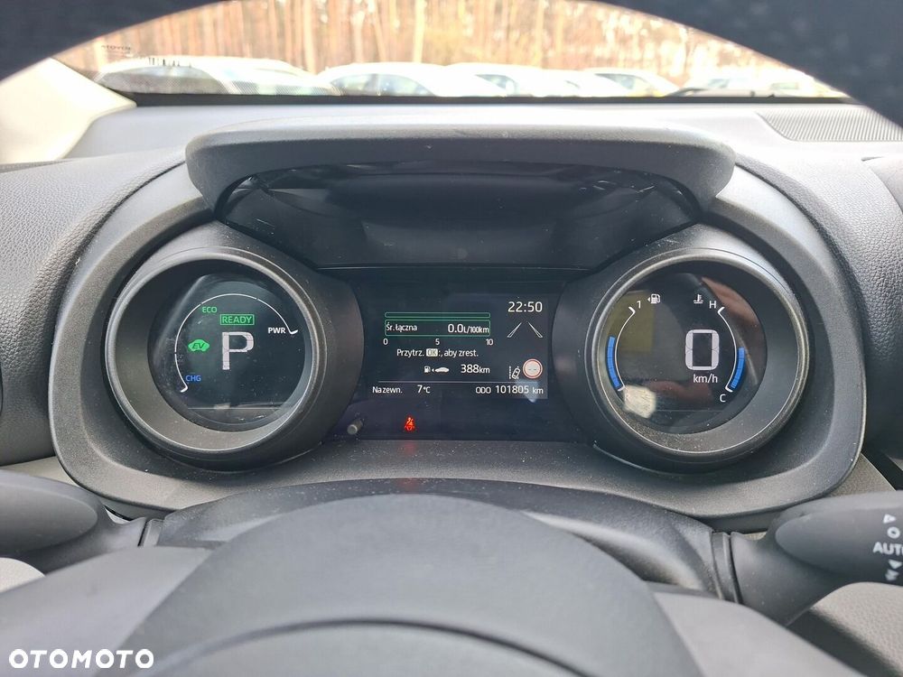 Toyota Yaris Cross Hybrid 1.5 Comfort - 12