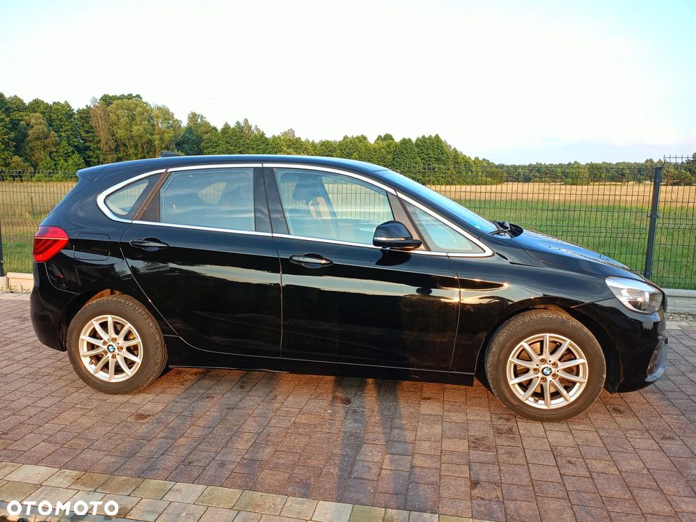 BMW Seria 2 218i - 3