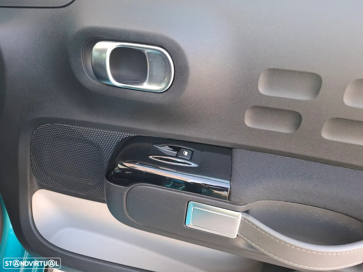 Citroën C3 1.2 PureTech Shine EAT6 - 43
