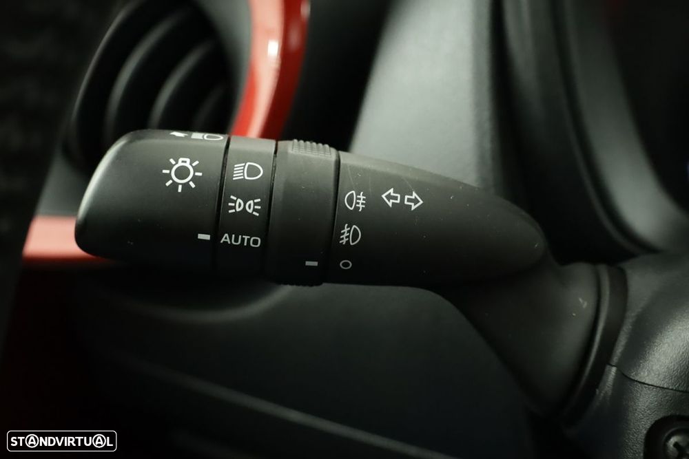 Toyota Aygo 1.0 X-Play - 15