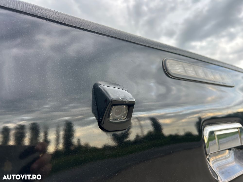 Toyota Hilux - 26