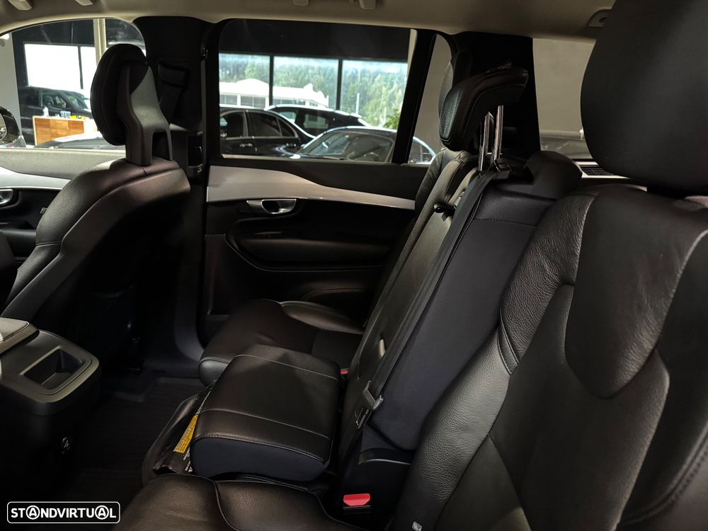 Volvo XC 90 2.0 D4 Momentum - 30