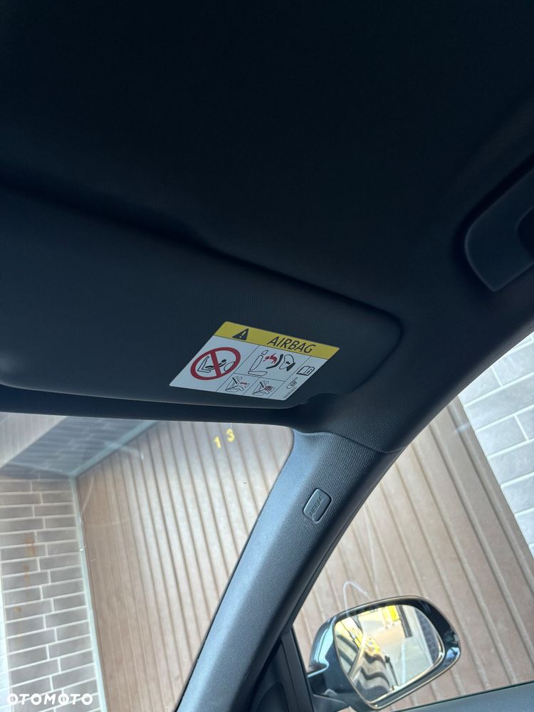 Audi A4 Avant 2.0 TDI DPF clean diesel multitronic S line Sportpaket - 14