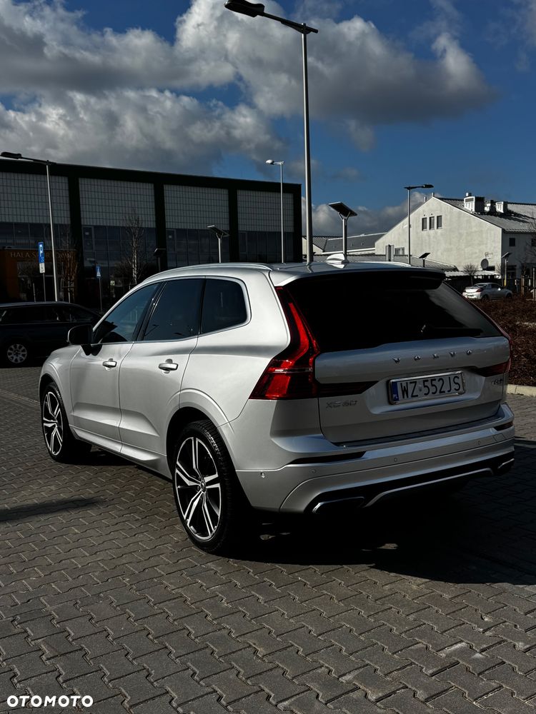 Volvo XC 60 T6 AWD R-Design - 5