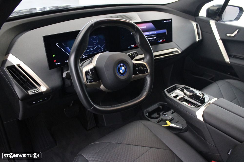 BMW iX xDrive 40 - 52