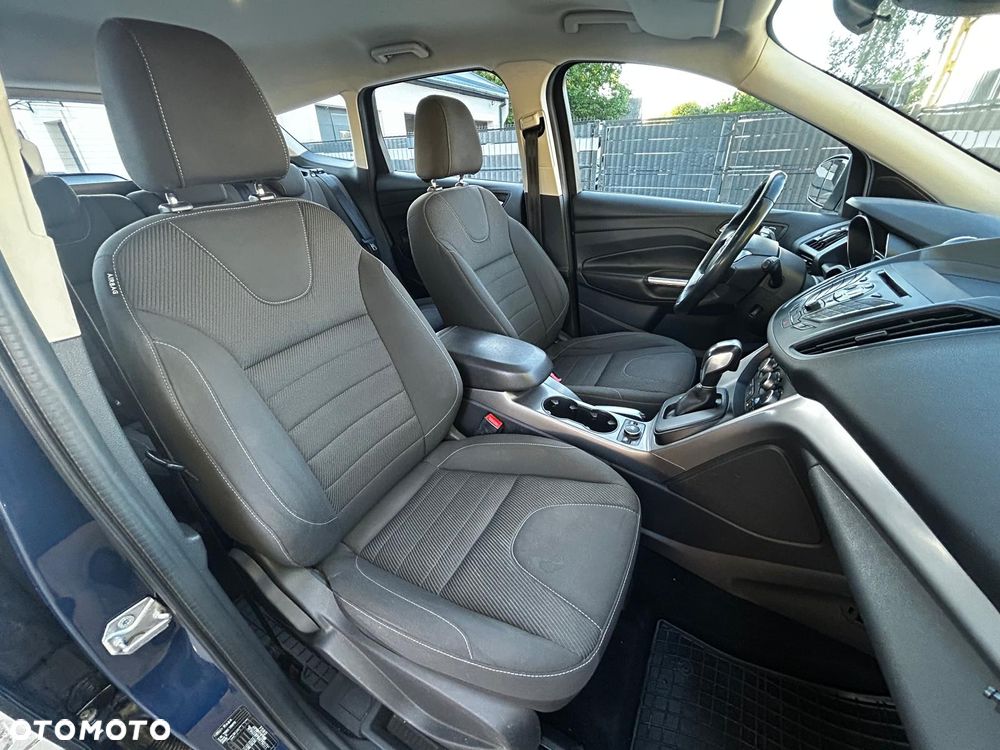 Ford Kuga 2.0 TDCi 4WD Trend - 25